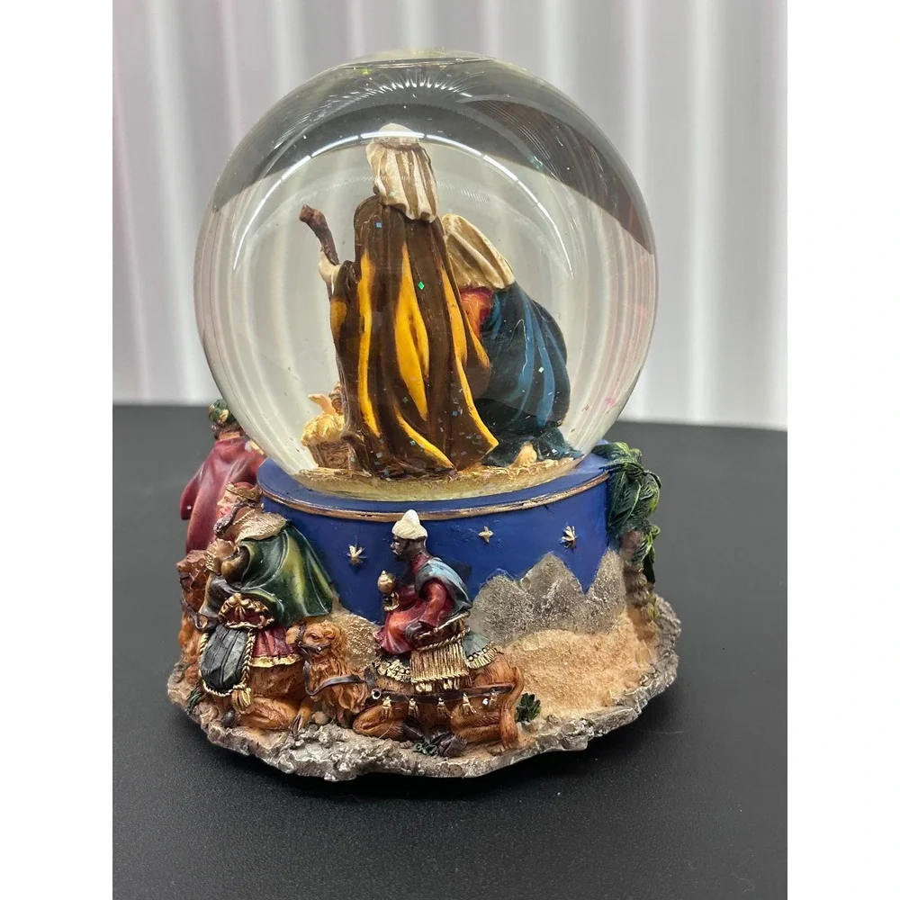 Dicksons Musical Nativity Snow Globe Waterball Joy to the World 6 inch